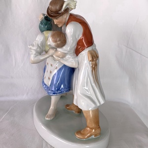 Herendi Locsolkodók  kézzel festett porcelán figura (26 cm) - művészet - szobor - kerámia - Meska.hu