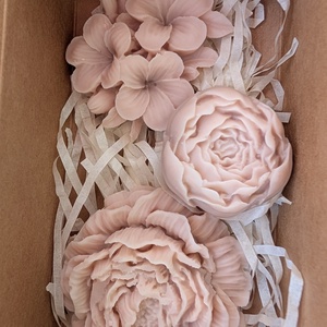 Illatosított szójaviasz virág dobozban - otthon & életmód - gyertya, illat, aroma - illatviasz - Meska.hu