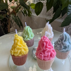 Mini cupcake gyertya csomag � 5 db-os szett, választható színekben (kb. 6 cm) - otthon & életmód - gyertya, illat, aroma - gyertya - Meska.hu
