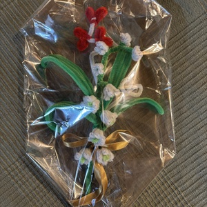 Gyöngyvirág csokor díszcsomagolásban - otthon & életmód - virágdekoráció - virágdíszek - asztali virágdísz - Meska.hu