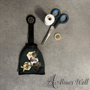 Steampunk harang alakú kulcstartó - táska & tok - kulcstartó & táskadísz - kulcstartó - Meska.hu