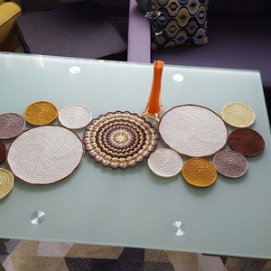 Asztali futó/terítő - otthon & életmód - dekoráció - asztal és polc dekoráció - horgolt & csipketerítő - Meska.hu