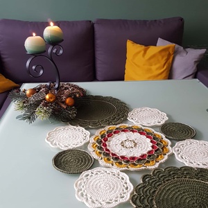 Karácsonyi Asztali futó/terítő - otthon & életmód - dekoráció - asztal és polc dekoráció - horgolt & csipketerítő - Meska.hu