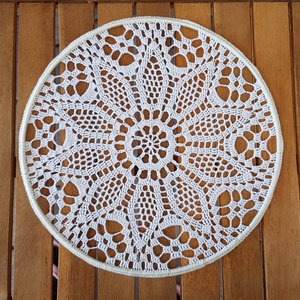 Horgolt falidísz, függődísz, ablakdísz, fali dekoráció 25 cm - otthon & életmód - dekoráció - fali és függő dekoráció - falra akasztható dekor - Meska.hu