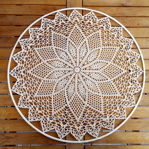 Horgolt falidísz, függődísz, ablakdísz, fali dekoráció 45 cm - otthon & életmód - dekoráció - fali és függő dekoráció - falra akasztható dekor - Meska.hu