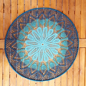Horgolt falidísz, függődísz, ablakdísz, fali dekoráció, mandala 45 cm - otthon & életmód - dekoráció - fali és függő dekoráció - falra akasztható dekor - Meska.hu