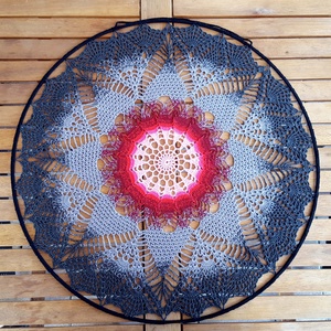 Horgolt falidísz, függődísz, ablakdísz, fali dekoráció, mandala 50 cm, Otthon & Életmód, Dekoráció, Fali és függő dekoráció, Falra akasztható dekor, Horgolás, MESKA