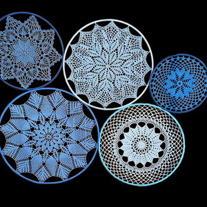 Horgolt falidísz, függődísz, ablakdísz, fali dekoráció  5 elemből áll. - otthon & életmód - dekoráció - fali és függő dekoráció - falra akasztható dekor - Meska.hu