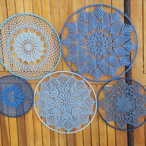 Horgolt falidísz, függődísz, ablakdísz, fali dekoráció  5 elemből áll., Otthon & Életmód, Dekoráció, Fali és függő dekoráció, Falra akasztható dekor, Horgolás, MESKA