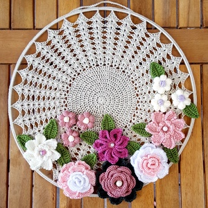 Álomfogó horgolt falidísz, függődísz, ablakdísz, fali dekoráció 30 cm - Meska.hu