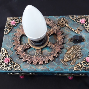 Steampunk stílusú könyvlámpa - otthon & életmód - lámpa - asztali lámpa - Meska.hu