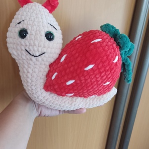 Amigurumi epercsiga, Játék & Sport, Plüssállat & Játékfigura, Csiga, Horgolás, MESKA