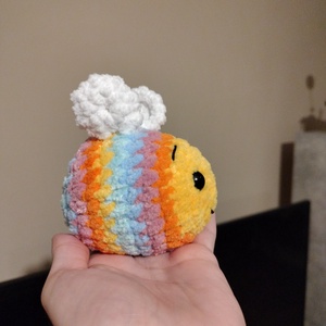 Horgolt méhecske - játék & sport - plüssállat & játékfigura - más figura - Meska.hu