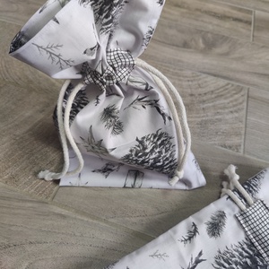 Karácsonyi mintás ajándék zsák - karácsony - karácsonyi ajándékozás - karácsonyi ajándékcsomagolás - Meska.hu