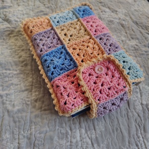 Horgolt Granny Square Könyvtok - könyv & zene - könyvtok - Meska.hu