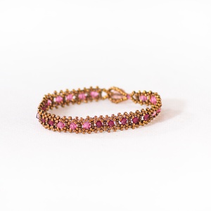 Swarovski kristállyal, bronz kásagyönggyel fűzött karkötő - Meska.hu