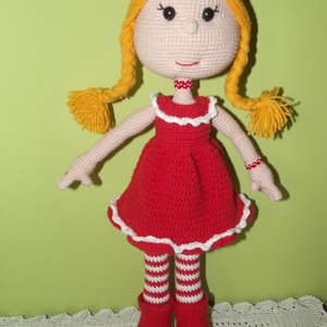 Szőke copfos baba - Meska.hu