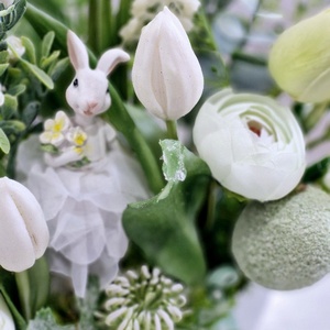 Fehér nyuszkós prémium tulipános tavaszi asztaldísz  - otthon & életmód - dekoráció - asztal és polc dekoráció - asztaldísz - Meska.hu