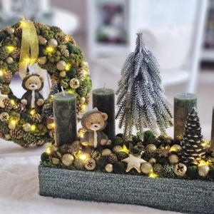 Zöld-arany elegáns macis karácsonyi ajtódísz - karácsony - karácsonyi lakásdekoráció - karácsonyi ajtódíszek - Meska.hu