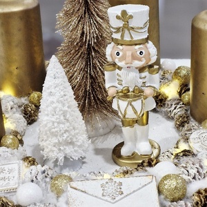 Elegáns, arany Diótörő adventi koszorú - karácsony - adventi díszek - adventi koszorú - Meska.hu