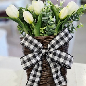 Kosaras fehér tulipános tavaszi ajtódísz  - otthon & életmód - dekoráció - ajtó- és ablak dekoráció - ajtódísz & kopogtató - Meska.hu