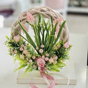 Gyöngyikés vessző tavaszi ajtódísz , Otthon & Életmód, Dekoráció, Ajtó- és ablak dekoráció, Ajtódísz & Kopogtató, Virágkötés, MESKA