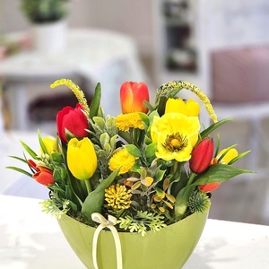 Zöld csónak sárga tavaszi asztaldísz  - Meska.hu