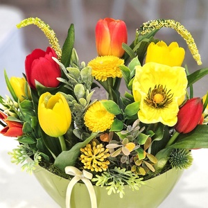 Zöld csónak sárga tavaszi asztaldísz  - otthon & életmód - dekoráció - asztal és polc dekoráció - asztaldísz - Meska.hu