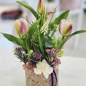 Lila tulipános tavaszi asztaldísz  - otthon & életmód - dekoráció - asztal és polc dekoráció - asztaldísz - Meska.hu