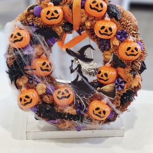 Boszis halloweeni ajtódísz világító tökfejekkel  - Meska.hu