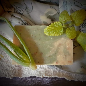 Aloe vera - citromfű szappan szőlőmag olajjal - Meska.hu