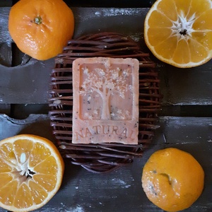 Mandarinos-mákos szappan sheavajjal - szépségápolás - szappan & fürdés - kézműves szappan - Meska.hu