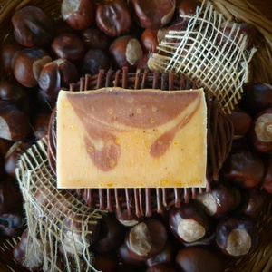 Vadgesztenyés szappan kecsketejjel és shea vajjal - Meska.hu