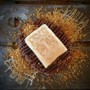 Bodzás szappan kecsketejjel és kakaóvajjal - Életfa mintás - szépségápolás - szappan & fürdés - kézműves szappan - Meska.hu