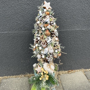 Karácsonyi asztaldísz kúpfenyő  - karácsony - karácsonyi lakásdekoráció - ünnepi asztaldekoráció - Meska.hu