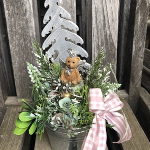 Karácsonyi asztaldísz kis fém vödörben maci királyfi - karácsony - karácsonyi lakásdekoráció - ünnepi asztaldekoráció - Meska.hu