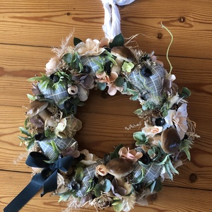 Ajtódísz szivecskékkel, gombákkal - otthon & életmód - dekoráció - ajtó- és ablak dekoráció - ajtódísz & kopogtató - Meska.hu