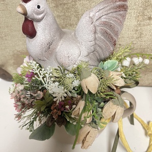 Asztaldísz tyúkanyó bögrében - otthon & életmód - dekoráció - asztal és polc dekoráció - asztaldísz - Meska.hu