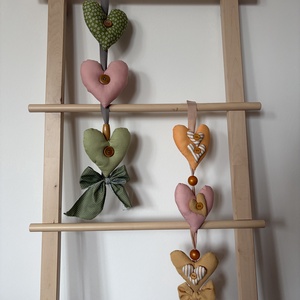 Lakásdekorációk szivecskékkel, Otthon & Életmód, Dekoráció, Ajtó- és ablak dekoráció, Ajtódísz & Kopogtató, Varrás, MESKA