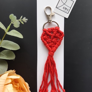 mini Makramé Szív mintás kulcstartó és táskadísz - Meska.hu