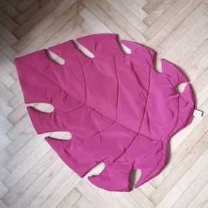 Magenta színű filodendron levélszőnyeg - játék & sport - 3 éves kor alattiaknak - játszószőnyeg - Meska.hu