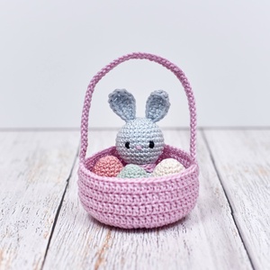 Kis maroknyuszi húsvéti tojásokkal kosárkában, horgolt húsvéti csomag választható színekben, Játék & Sport, Plüssállat & Játékfigura, Nyuszi, Horgolás, Hímzés, MESKA