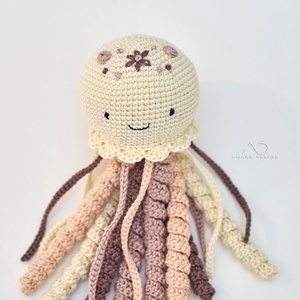 Horgolt NAGY polip virághímzéssel krém/barna  - játék & sport - babalátogató ajándékcsomag - Meska.hu Horgolt NAGY polip virághímzéssel krém/barna  - játék & sport - babalátogató ajándékcsomag - Meska.hu