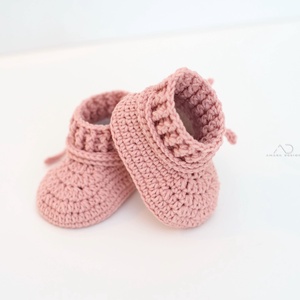 Horgolt babacipő - old rose - ruha & divat - babaruha & gyerekruha - babacipő - Meska.hu