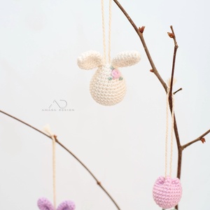 Húsvéti, tavaszi horgolt akasztós díszek - 5 db/csom - ünnepi díszek, dekorációk - húsvéti díszek és dekorációk - húsvéti tojásfadíszek - Meska.hu