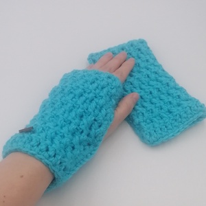 Türkiz színű kesztyű - Meska.hu