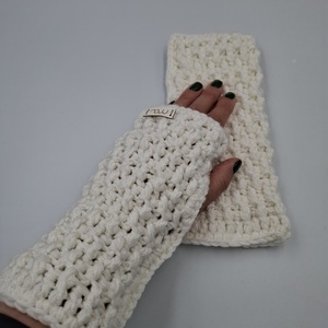 Horgolt kesztyű - Meska.hu