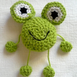 vidám horgolt béka - játék & sport - plüssállat & játékfigura - béka - Meska.hu