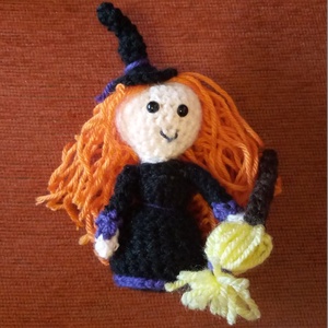 Horgolt boszorkány figura Halloweenra - otthon & életmód - dekoráció - halloween - halloweeni figurák - Meska.hu