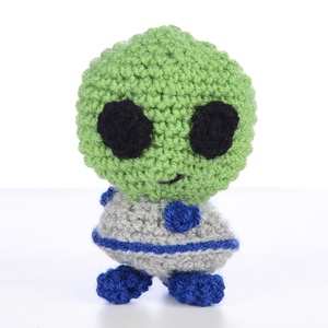 Horgolt földönkívüli, UFO figura, Játék & Sport, Plüssállat & Játékfigura, Más figura, Horgolás, MESKA